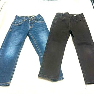 Gently Used 2 Pairs Cat & Jack Size 4T Jeans